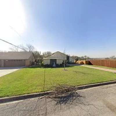LawnStarter - Fort Worth Landscaping