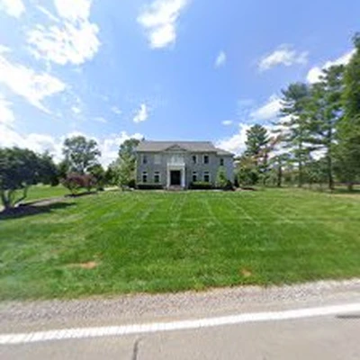 Traditions Landscape Group