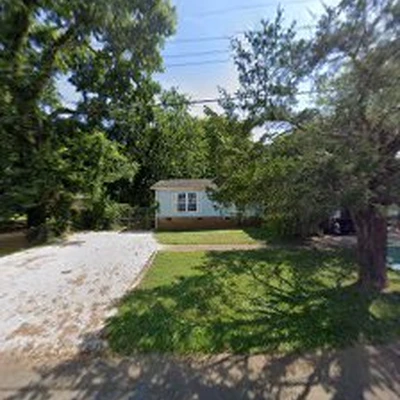 Last Minute Lawn Care & Outdoor Services