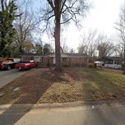 The Perfect Green Lawn