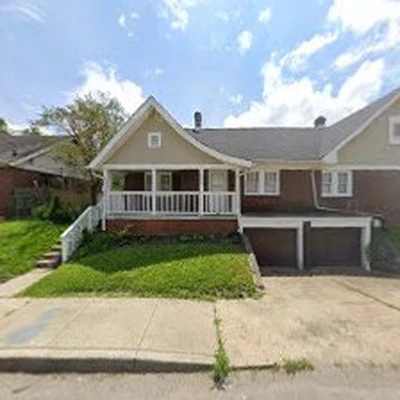 Hernandez landscaping painting &tree service