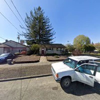 Calmo Landscaping Services Llc