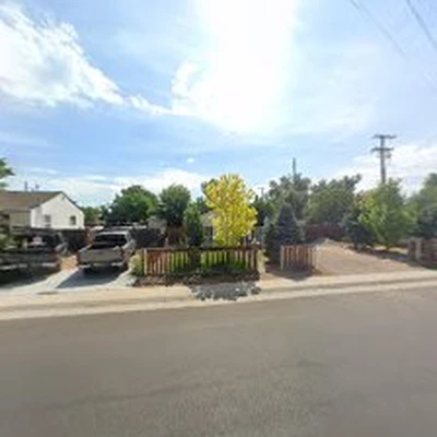 Sotero Torrez Fence and Landscaping