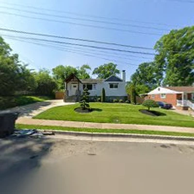 Orellana Lawn & Tree Services