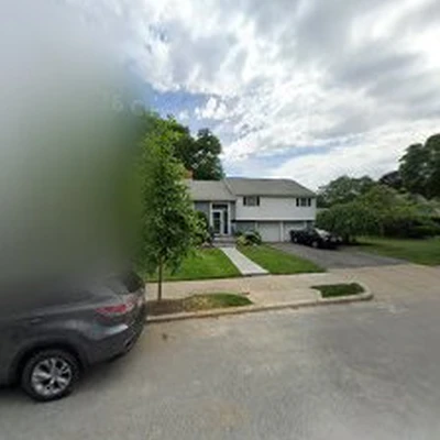 Jon Sneider Lawn Care & Tree Service