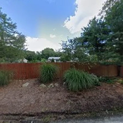Superior Landscape Crew, LLC