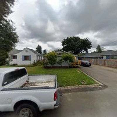 Four seasons yard care & construction LLC