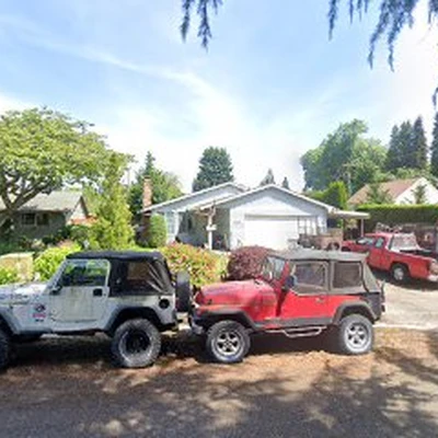 Roy's Yard and Haul LLC.
