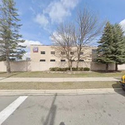 Lawnade Lawn Care Service of Royal Oak