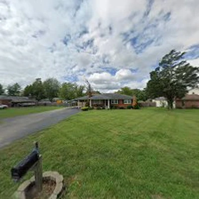 Earth Care Lawn and Landscape
