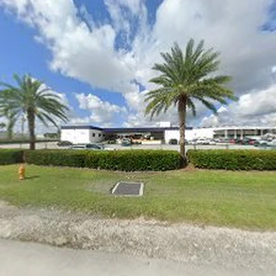 Reef Landscaping LLC