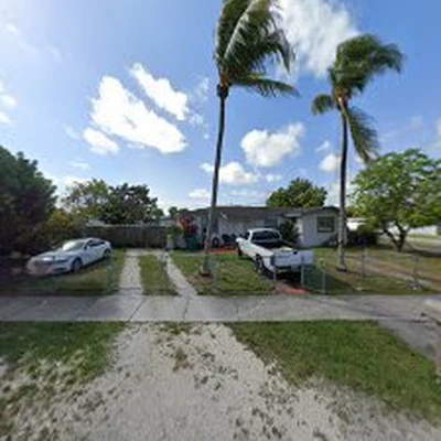 Luis Hernandez Tree Service
