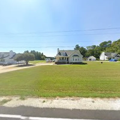 Slinging Grass Landscaping LLC