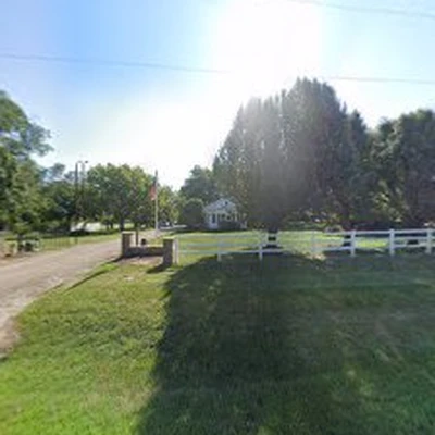 Curby's Lawn & Garden
