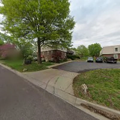 Rivera's Landscaping and Lawn Services LLC