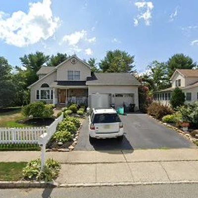 Coliseum Landscaping LLC