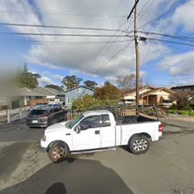 Rogelio Pool Cleaning-Pool Maintenance in Castro Valley CA-General Landscaping