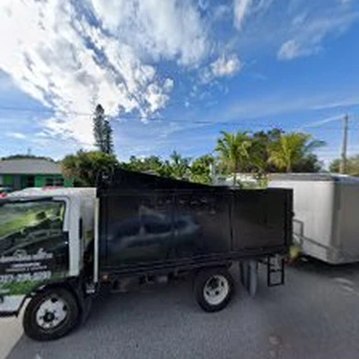 Aldo's Lawn Service and Tree Service