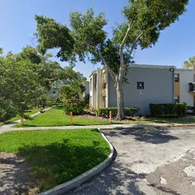 Johnnie 5 landscaping
