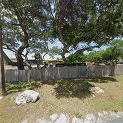 Niks Landscaping & Maint Inc