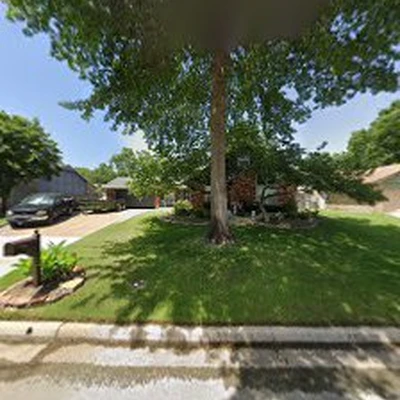 Custom Tree Care & Landscaping LLC