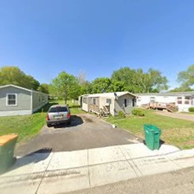 Twin Cities Lawn & Landscape LLC
