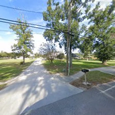 Swamp Style Unlimited, LLC, Lawn Care