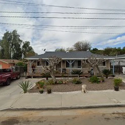 Ballinas Landscaping Tree services and Construction