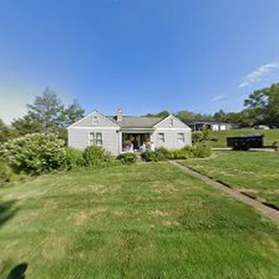 J&J Lawnscapes LLC