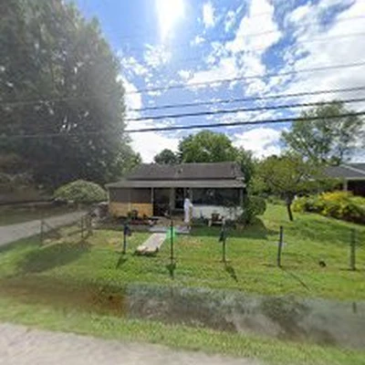 Esque Lawn & Landscaping, LLC