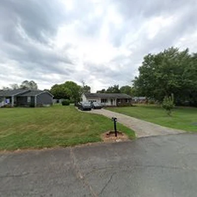 Alston's Lawn Care and Landscaping LLC,