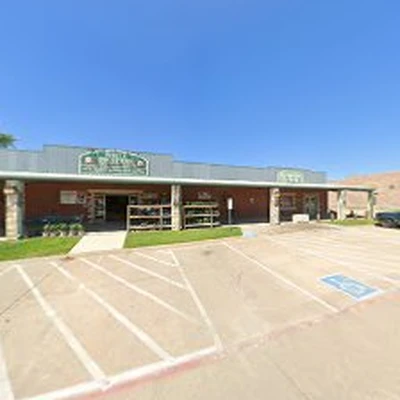 Wells Brothers Pet, Lawn & Garden