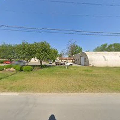 LA LAWN & LANDSCAPING