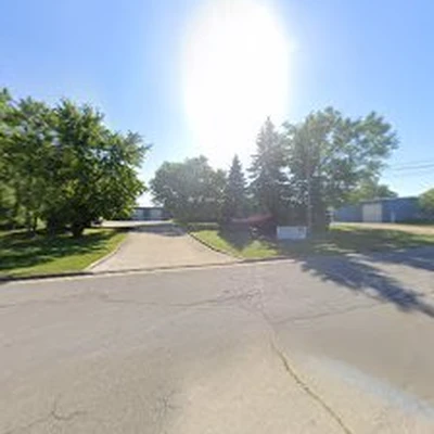 Modern Landscape & Maintenance