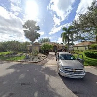 Newscape Lawn care and Landscaping LLC