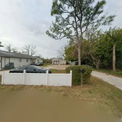 De Leon-De Leon Landscaping