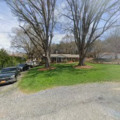 Lyons Landscaping & Lawn Care