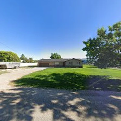 Platinum Lawn & Landscape LLC