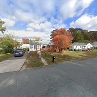 Reyes Lawncare Rva LLC