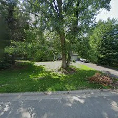 Zales Lawn and Landscaping LLC