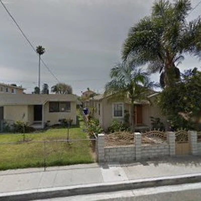 ARMANDOS GARDENING SERVICES