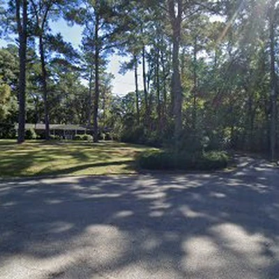 Greenleaf lawn care Llc