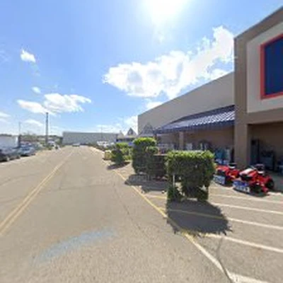 Lowe's Garden Center