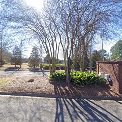 Lawrence Lawn and Property LLC