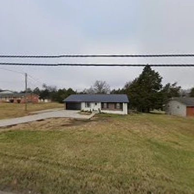 Lawn Love - Knoxville