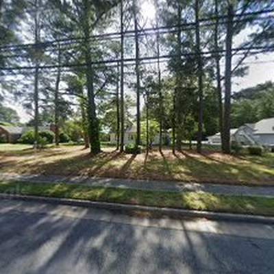 Green Cut Lawn Care & Services