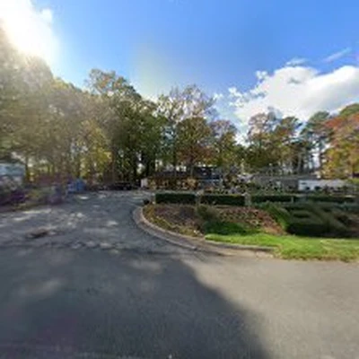 Green Planter's Garden Center & Landscaping
