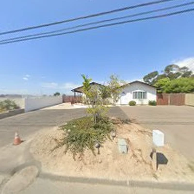 IFM Flores Landscaping Inc