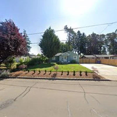 Affordable landscape maintenance service