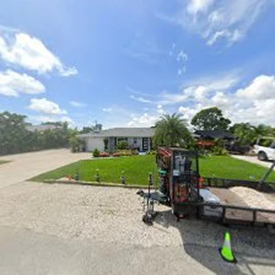Lush Lanais Landscaping
